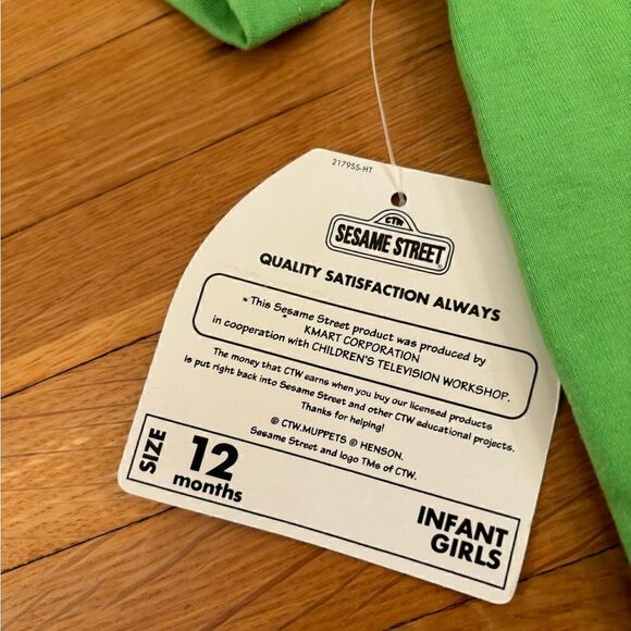 Sesame Street Big Bird Vintage Lime Green Short Sleeve Onesie NWT - Picture 5 of 5